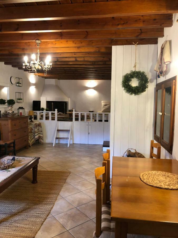 Villa Smaragdi-Despoina Malona Village Exteriör bild