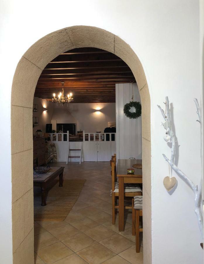 Villa Smaragdi-Despoina Malona Village Exteriör bild
